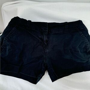 Vineyard Vines Black Shorts
